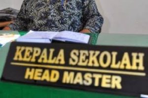 Kepala Sekolah Bukan Lagi Guru?