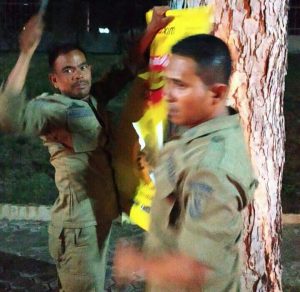 Satpol PP Sabang Tertipkan Spanduk dan Banner Tidak Berizin