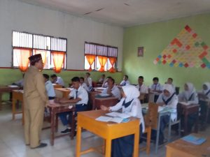 Hadapi UN, Kadisdik Nagan Raya Motivasi Siswa SMPN 1 Seunagan
