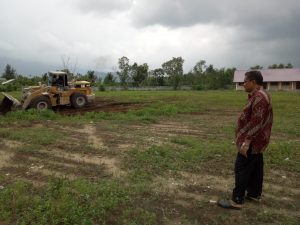 Sukseskan Program Bereh, PT SBA Aceh Bantu SMKN 1 Lhoknga