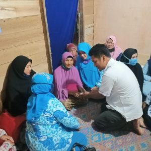 IGI Lhokseumawe Salurkan Donasi Untuk Ibunda Muhammad Zaki, Guru Aceh Yang Meninggal Dunia di Papua