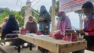 Prodi Teknik Pertanian Unsyiah Sosialisasi Mutu dan HACCP Produk Ikan Asin di Lhokseudu