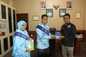 IGI Berikan Penghargaan Kepada Anggota DPRK Lhokseumawe Ini, Dinilai Peduli Pendidikan
