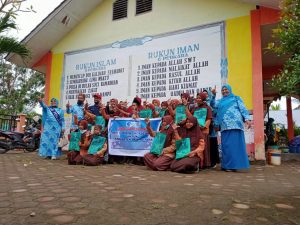 IGI Lhokseumawe Salurkan Bantuan Peralatan Sekolah untuk Korban Banjir Aceh Utara