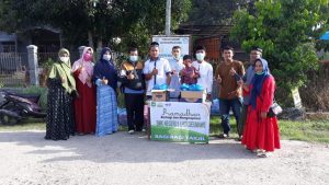Ramadan, SMKN 5 Lhokseumawe Tebar Kebaikan Melalui Berbagi Takjil