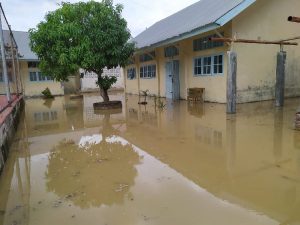 Banjir Bandang Terjang SMKN 1 Jeunieb Bireuen