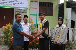 Volunteer Desbimtek Tanam 1000 Pohon di Bener Meriah
