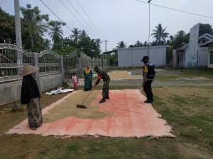 Babinsa Genjot Ketahanan Pangan Daerah Binaannya