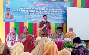 Tingkatkan Kompetensi Guru, Kadisdikbud Banda Aceh Buka Kegiatan KKG