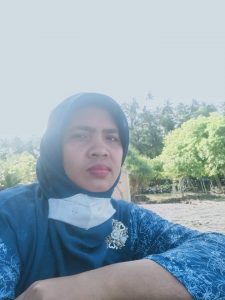 Dunia Ini Bukan Panggung Sandiwara