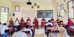 Kegiatan Belajar Mengajar SMA Kelas Jauh Alur Keujrun di Pelosok Aceh Selatan Resmi Dimulai