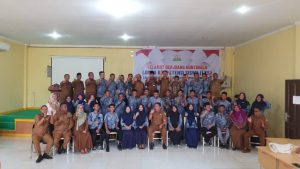 Lepas Delegasi LKS ke Banda Aceh, KCD Pendidikan Wilayah Lhokseumawe Minta Jaga Kekompakan dan Fokus Perlombaan