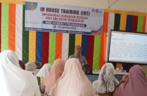 SMKN 1 Peusangan Laksanakan In Hause Training Implementasi Kurma
