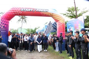 Bupati Aceh Selatan Lepas Peserta Fun Walk Festival Barat Selatan