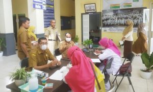 Puluhan GTK Antusias Donorkan Darah di Cabdindik Aceh Selatan