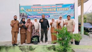 Motivasi Guru, Kacabdindik Aceh Timur Kunjungi SMAN 1 Birem Bayeun
