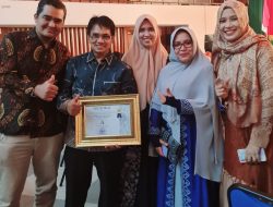 LPPM-USK Beri Penghargaan Untuk Pusat Riset Berprestasi 2022