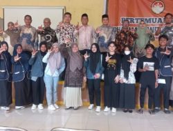 Cabdin Lhokseumawe Lepas Kontingen FLS2N