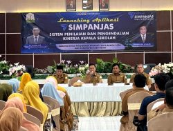 Syarwan Joni Lauching Aplikasi SIMPANJAS Alat Pantau Kinerja Kepala Sekolah