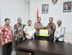 Kacabdisdik Aceh Selatan Salurkan Bantuan Dana Untuk Korban Konflik Palestina