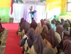 Sambut Ramadhan 1445 H, Warga SMAN 1 Teupah Barat Gelar Tausiah dan Doa Bersama