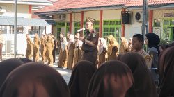 Upacara di SMK Negeri 1 Peusangan Dipimpin Kastel Kejari Bireuen
