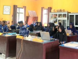 SMAN 1 Nisam Antara Latih Guru Pemanfaatan AI untuk Rancang Pembelajaran Inovatif
