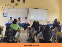 STMKG Gelar Sosialisasi dan Kesiapsiagaan Bencana di SMK Negeri 1 Kluet Timur