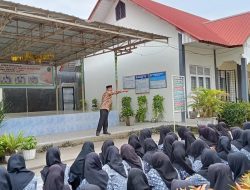 Kacabdin Bireuen Beri Tausiah di SMAN 1 Juli: Pentingnya Kolaborasi “3H” dalam Meraih Cita-Cita