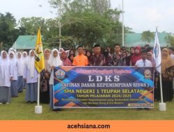 Puluhan Siswa SMAN 1 Teupah Selatan Ikut Latihan Dasar Kepemimpinan