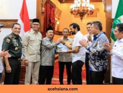 Mualem Serahkan Usulan Terowongan Geurutee ke Bappenas