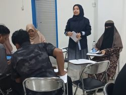 Kacabdin Bireuen Beri Pembekalan PPL Mahasiswa Fakultas Tarbiyah UIA